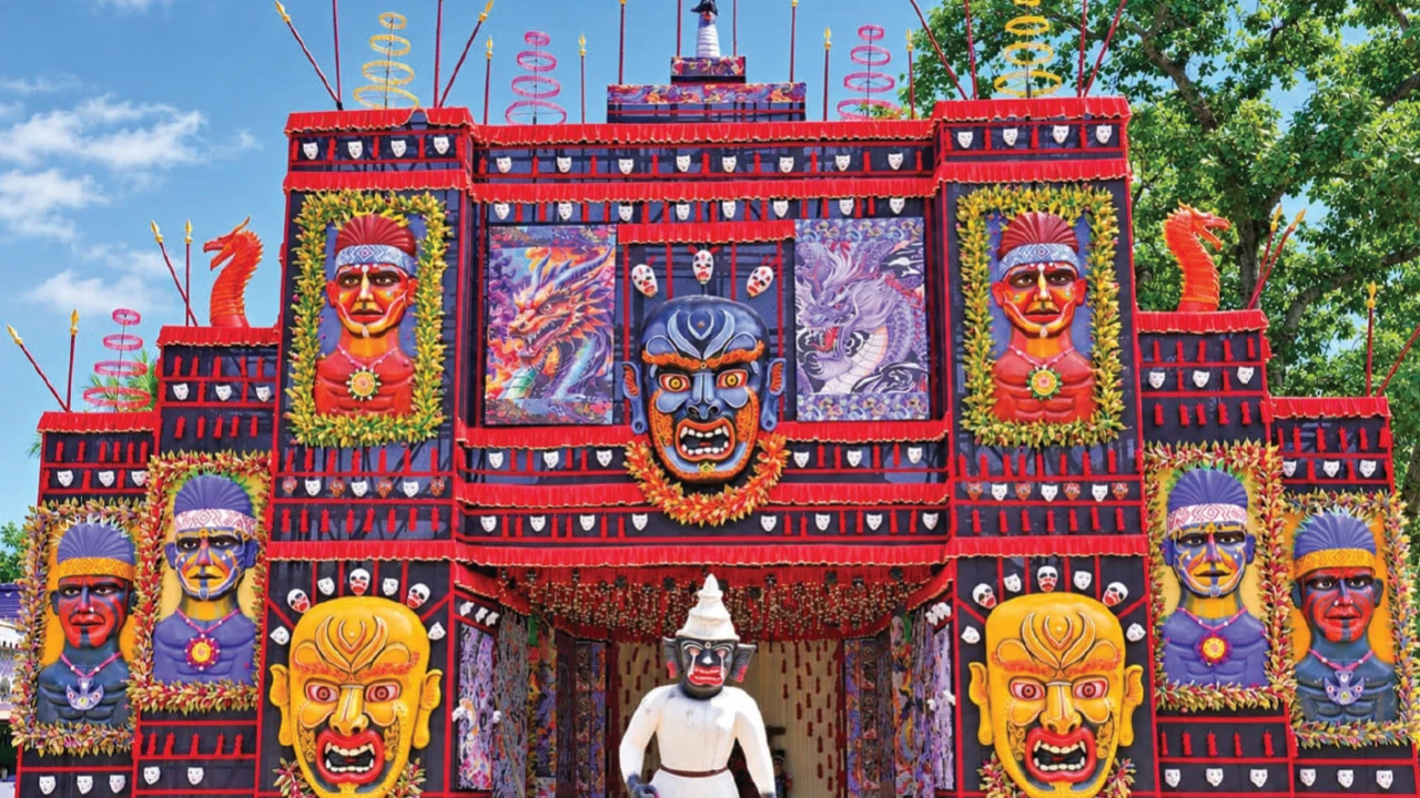 বালসি সৃজনী সংঘের এবার থিম ‘জনজাতির জগদম্বা’