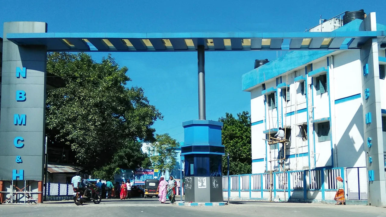 পুজোয় পরিষেবা স্বাভাবিক রাখতে ডিউটি রোস্টার উত্তরবঙ্গ মেডিকেলে