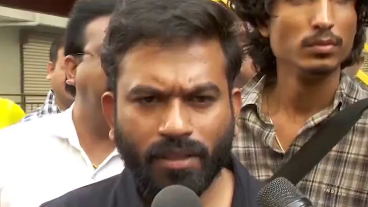 নরেন্দ্র মোদি বা অন্য কেউ যতই আরএসএস এর আদর্শ চাপিয়ে দেওয়ার চেষ্টা করুক, ভারত আম্বেদকরের মতাদর্শ মেনে চলবে: দিপকে