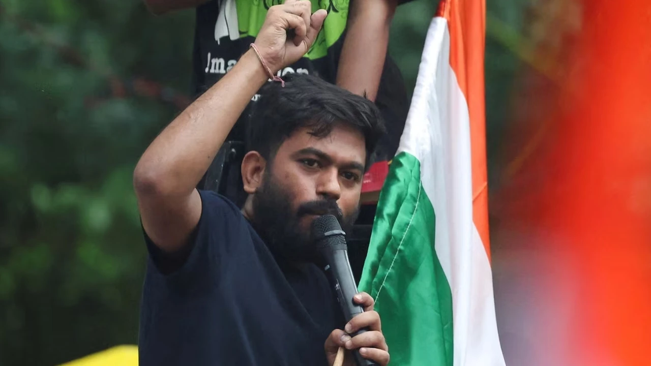 আজ ‘তিরঙ্গা অভিযান’, নামছে ককরোচ, ফুঁসছে দিল্লি সহ গোটা দেশ, স্বেচ্ছাচার চলতে দেব না, বার্তা জেন জি’র
