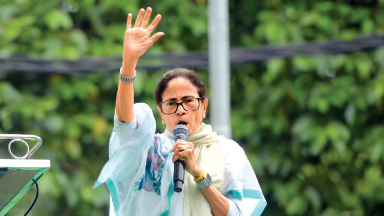 মমতা তৃণমূলের হলফনামা ঠেকাতে চক্রান্তের অভিযোগ, চিঠি ডিজিকে