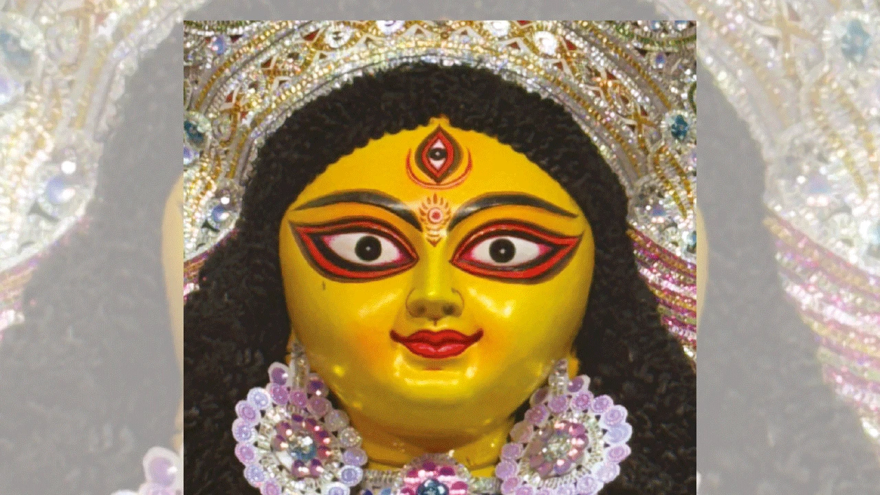 আদি রাম মন্দিরের আদলে সেজে উঠেছে বলাকা ক্লাবের পুজোমণ্ডপ, ভারতনগরের ভাবনায় ‘আদিকথা’