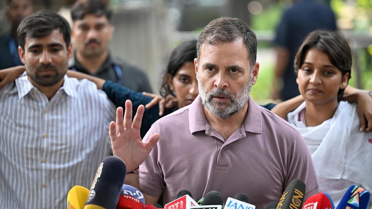 ‘ক্ষমতা হারানোর ভয়ে কাঁপছেন মোদি-শাহ’, বিস্ফোরক রাহুল গান্ধী
