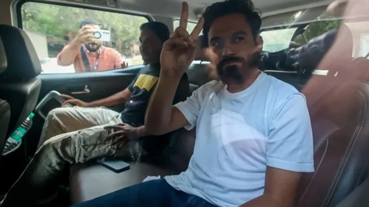 জেলে পুরলেও আন্দোলন দমানো যাবে না: ককরোচ