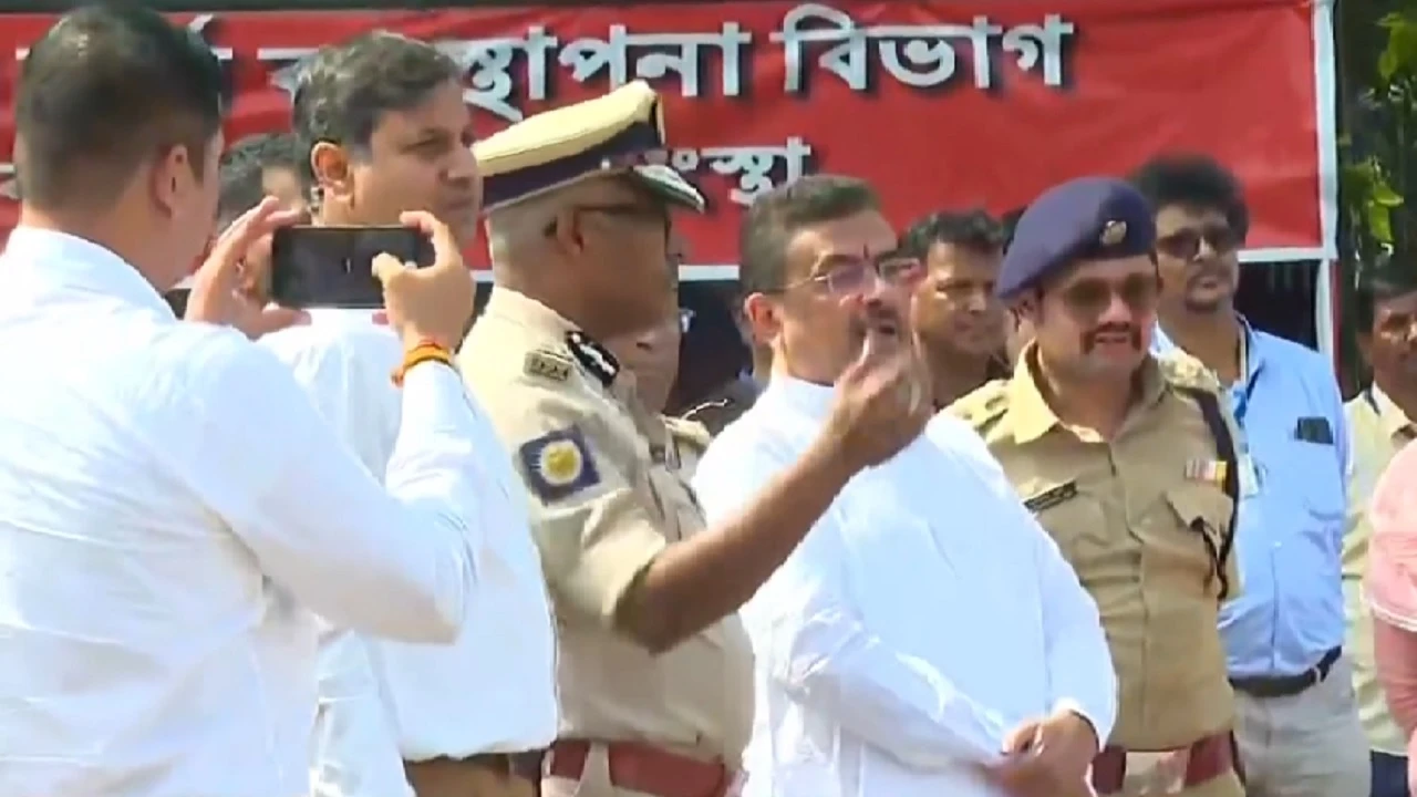 আজ দশমী, বিসর্জনের ব্যবস্থা দেখতে বাবুঘাটে মুখ্যমন্ত্রী শুভেন্দু অধিকারী