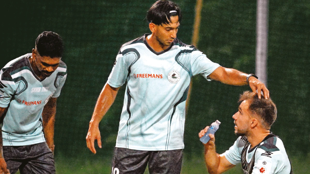 সুযোগ নষ্টের রোগ সারানোই চ্যালেঞ্জ পানোসের, চোটের জেরে চেন্নাই ম্যাচে অনিশ্চিত ম্যাকলারেন-মিগুয়েল