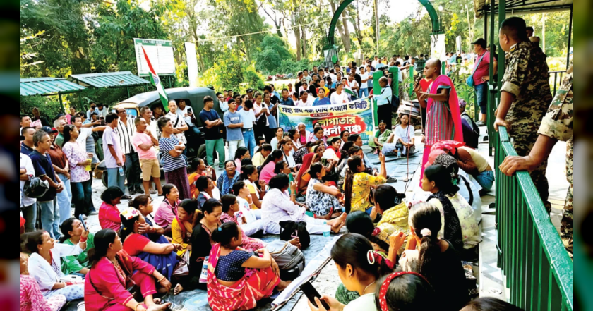 রাজাভাতখাওয়ায় আন্দোলনের ঝাঁঝ বাড়ছে, ডুয়ার্সকন্যায় আমরণ রিলে অনশনের ...