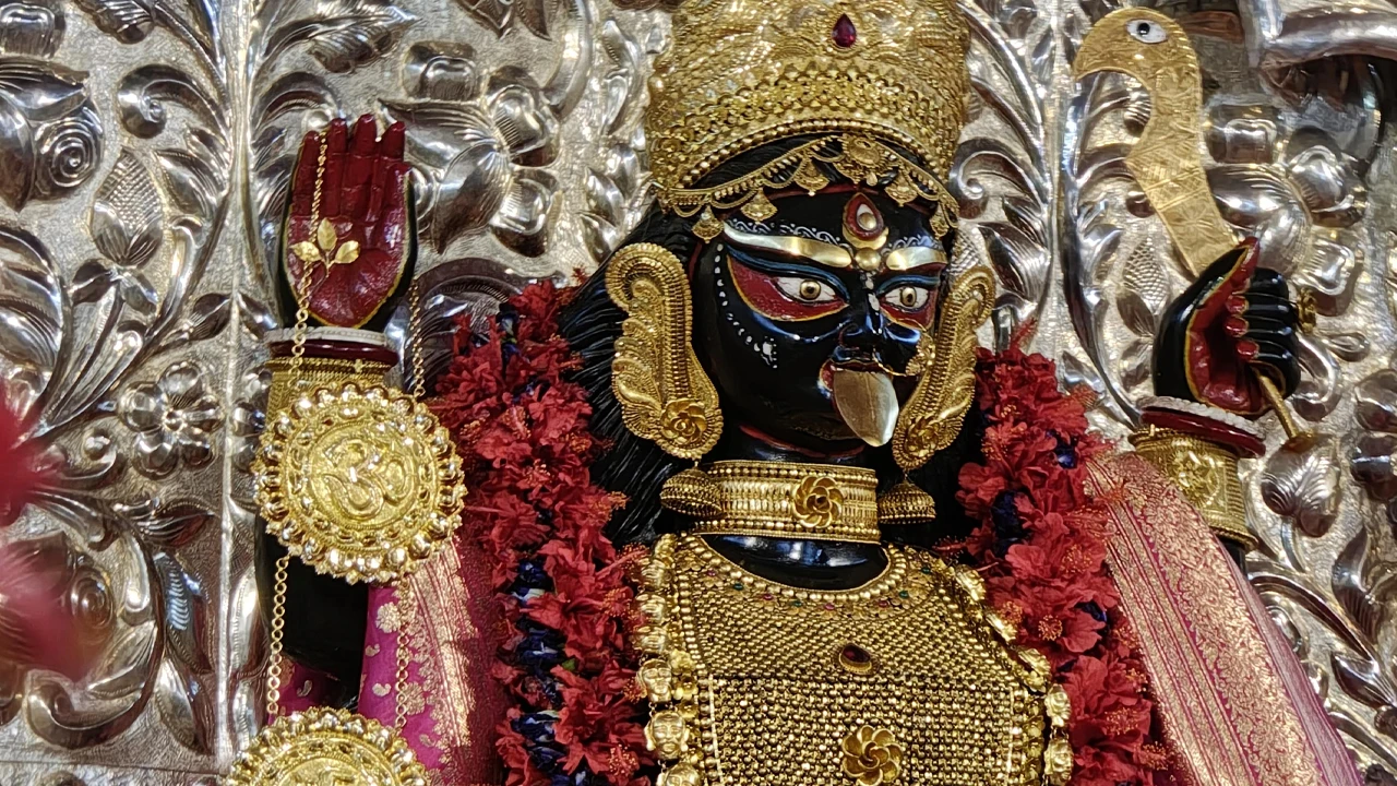 ৬ থেকে ১৪ নভেম্বর  পর্যন্ত বন্ধ থাকবে বড়মা মন্দির