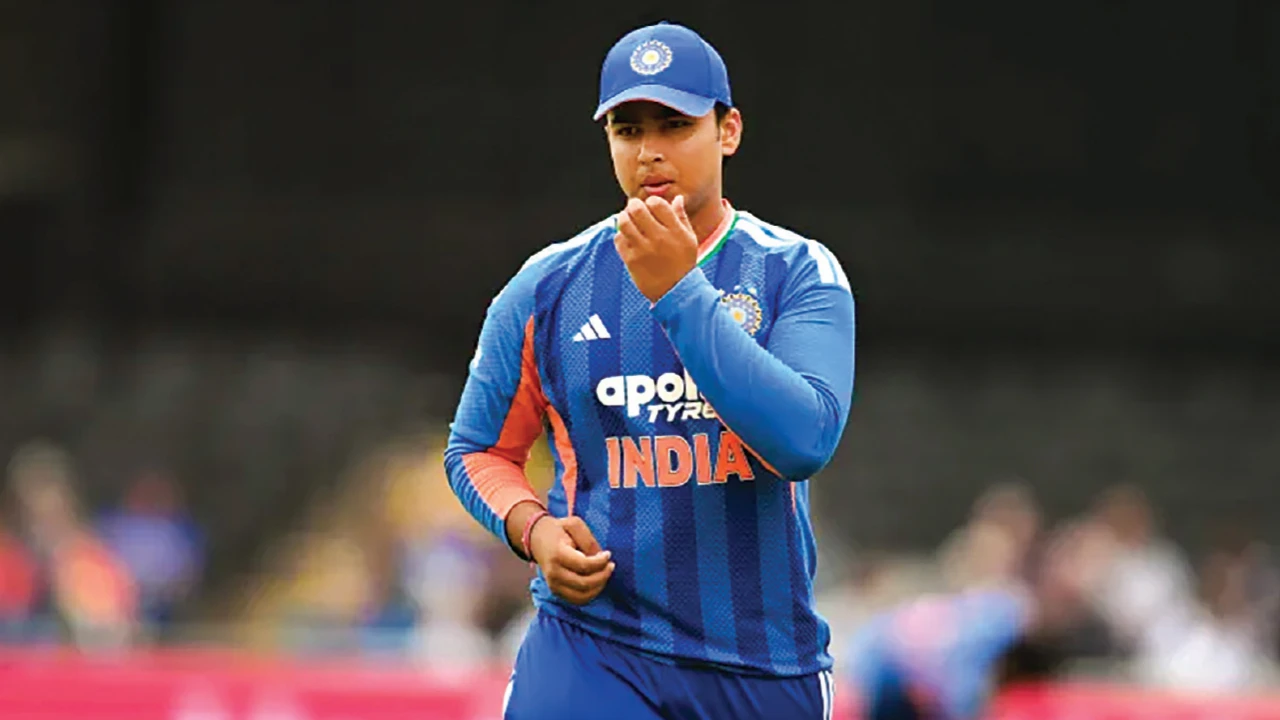 বৈভবকে শুরুতে চান শাস্ত্রী