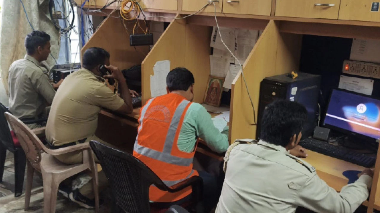 উত্তাল সমুদ্র, চালু কন্ট্রোল রুম