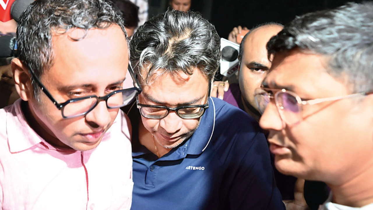 পুজোর পাস দুর্নীতি, গ্রেপ্তার ইন্দ্রনীল সেন