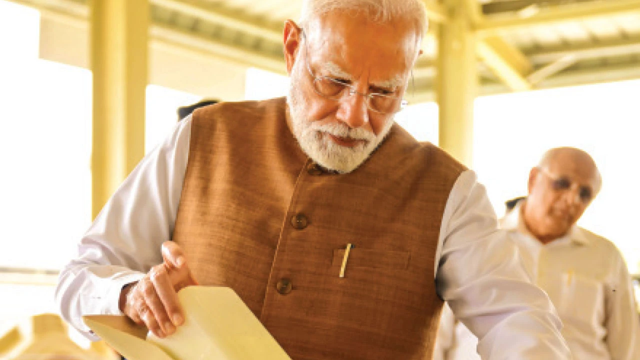 শেষ নিঃশ্বাস পর্যন্ত জনগণের সেবা করব, গুজরাতে মন্তব্য প্রধানমন্ত্রীর