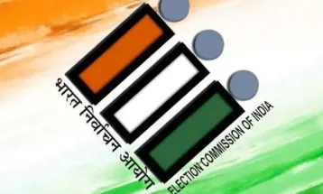 রোল অবজার্ভার বদলির নির্দেশ বাতিল, সংঘাতে রাজ্য-কমিশন, হোয়াটসঅ্যাপে নির্দেশ নিয়ে আদালতে যাওয়ার হুমকি তৃণমূলের