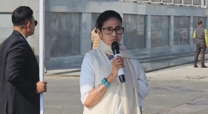 যা করেছি বেশ করেছি, বলেছেন মুখ্য নির্বাচন কমিশনার: মুখ্যমন্ত্রী