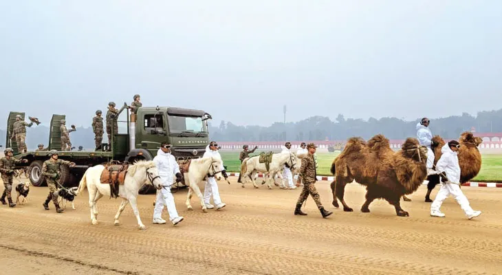 কর্তব্য পথে নীরব সহযোদ্ধারা