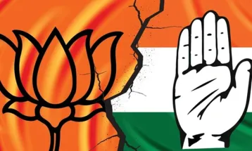 সাধারণতন্ত্র দিবসের অনুষ্ঠানেও রাজনীতি, সামনের সারিতে নীতিন নবীন, পিছনে রাহুল-খাড়্গে