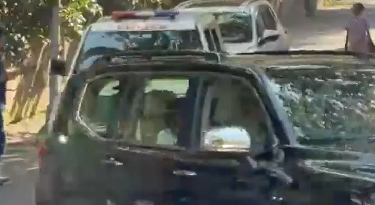 মুম্বই থেকে বারামতির উদ্দেশে সস্ত্রীক রওনা দিলেন এনসিপি নেতা শারদ পাওয়ার