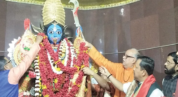 দুর্গাপুরের ভিড়িঙ্গি কালীবাড়িতে পুজো দিলেন বিজেপির সর্বভারতীয় সভাপতি নীতিন নবীন