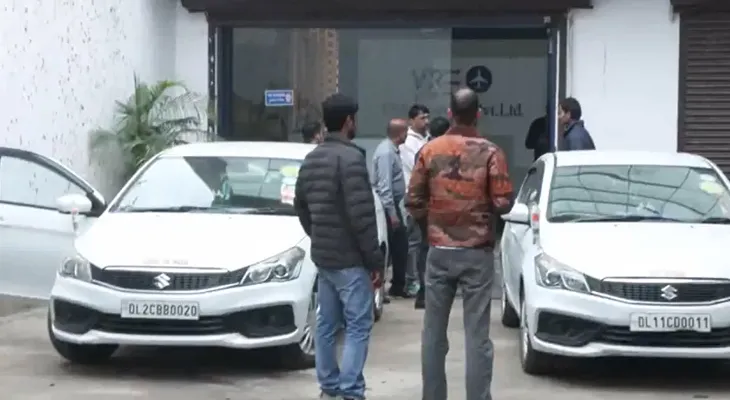 অজিত পাওয়ারের বিমান দুর্ঘটনা তদন্তে ভিএসআর ভেঞ্চার্স প্রাইভেট লিমিটেডের অফিসে উপস্থিত এএআইবি