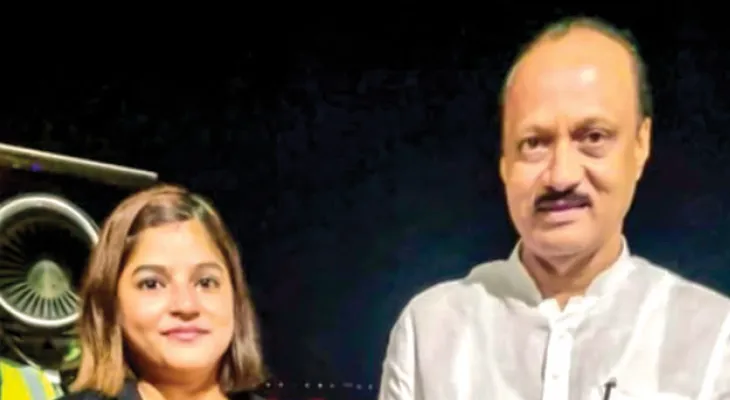 মদ খেয়ে ডিউটি, অতীতে শাস্তি পাইলটের! অ্যাটেনডেন্ট পিঙ্কি বাবাকে বলেছিলেন, ‘কাল কথা হবে’