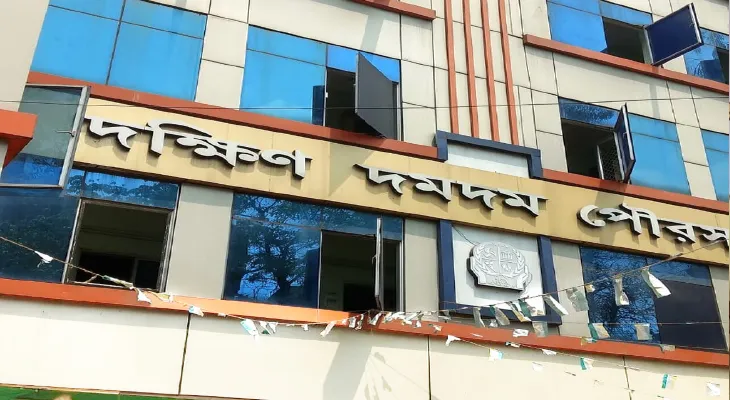আরও এক মাস সময় দেওয়ার দাবি খারিজ  বোর্ড মিটিংয়ে গৃহীত ২ কাউন্সিলারের ইস্তফা