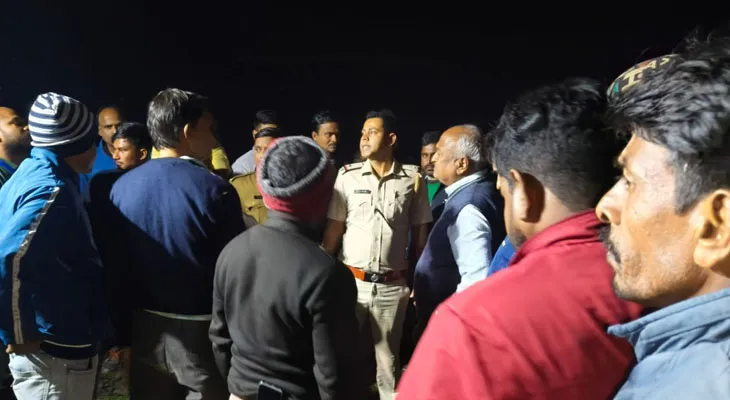 গ্যাসের পাইপলাইন পাতাকে কেন্দ্র করে গোলমাল ময়নাগুড়ির জল্পেশ এলাকায়, ঘটনাস্থলে পুলিশ