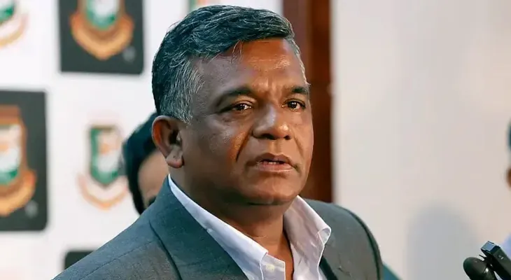 বিশ্বকাপ ‘বয়কট’ বিতর্কের মধ্যে পাক বোর্ডের সঙ্গে আলোচনায় লাহোরে বাংলাদেশ ক্রিকেট বোর্ড চেয়ারম্যান
