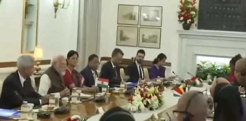 হায়দ্রাবাদে সেশেলসের রাষ্ট্রপতির সঙ্গে বৈঠক প্রধানমন্ত্রী নরেন্দ্র মোদির