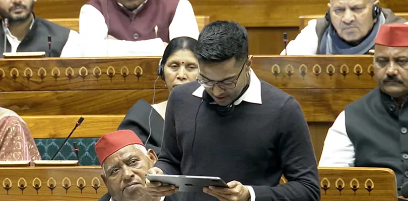 নাগরিকদের উপরে করের বোঝা নিয়ে সরব অভিষেক