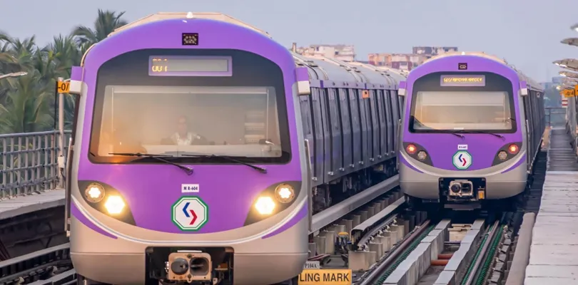 বিকল স্বয়ংক্রিয় সিগন্যাল ব্যবস্থা ইস্ট-ওয়েস্ট মেট্রো রুটে থমকে গেল পরিষেবা