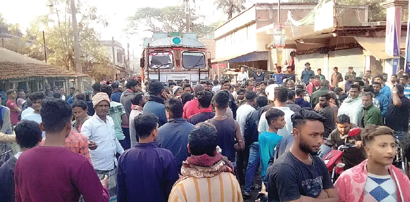 শাসন: পাওনা টাকা ফেরত নিতে যাওয়ায়  ঠিকাদারকে পিটিয়ে খুন, গ্রেপ্তার