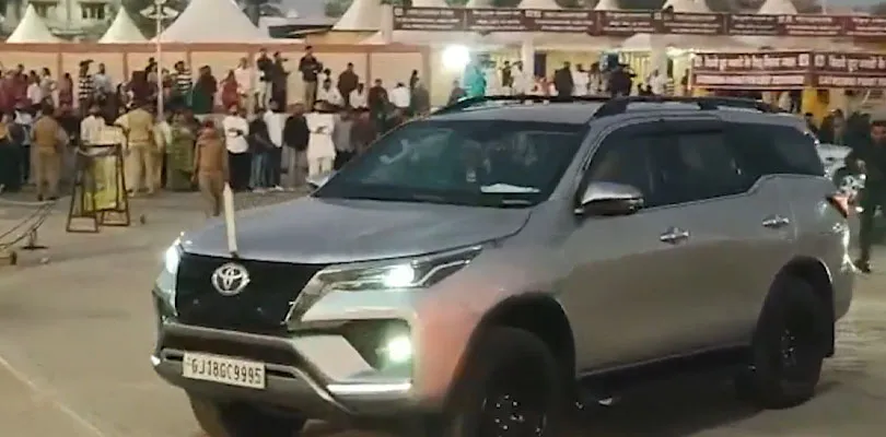 গুজরাতের সোমনাথ মন্দিরে এলেন মুখ্যমন্ত্রী ভূপেন্দ্র প্যাটেল