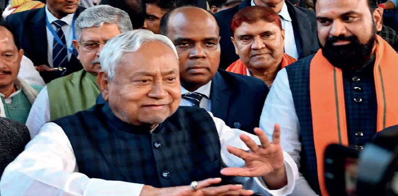 আইএএস অফিসারের চার্টার্ড ফ্লাইটে সফর! জবাবদিহি এড়াতে বিহারের নীতীশ সরকার ঢাল করল জাতপাতের রাজনীতিকেই