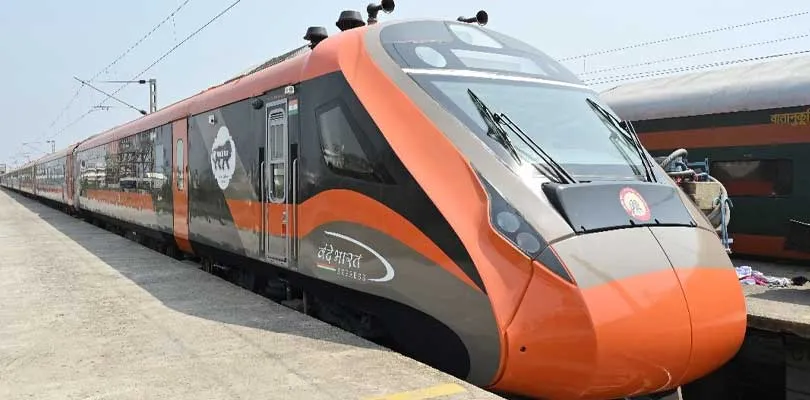 বন্দে ভারত এক্সপ্রেসের ধাক্কায় মর্মান্তিক দূর্ঘটনা, মৃত পরিবারের ৩