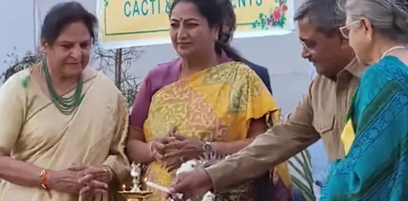 দিল্লিতে ৫৯তম ফ্লাওয়ার-ফ্রুট-ভেজিটেবল শোয়ের অনুষ্ঠানে এলেন মুখ্যমন্ত্রী রেখা গুপ্তা