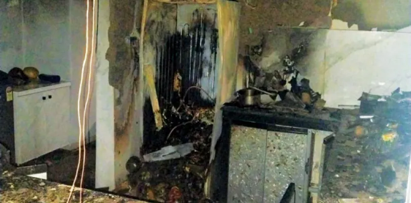 মহেশতলায় হাসপাতাল ও আবাসনে জোড়া অগ্নিকাণ্ডে চাঞ্চল্য