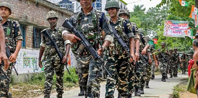 ভোটে হাওড়ায় ১০৫ কোম্পানি বাহিনী, ১১৫টি স্কুলে থাকার ব্যবস্থা