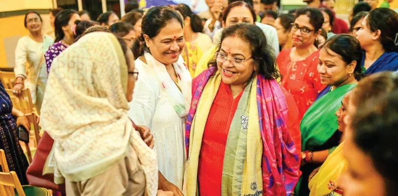 বিদ্যাসাগর হাসপাতালের উন্নয়ন, প্রতিশ্রুতি ঘাসফুলের প্রার্থী রত্নার