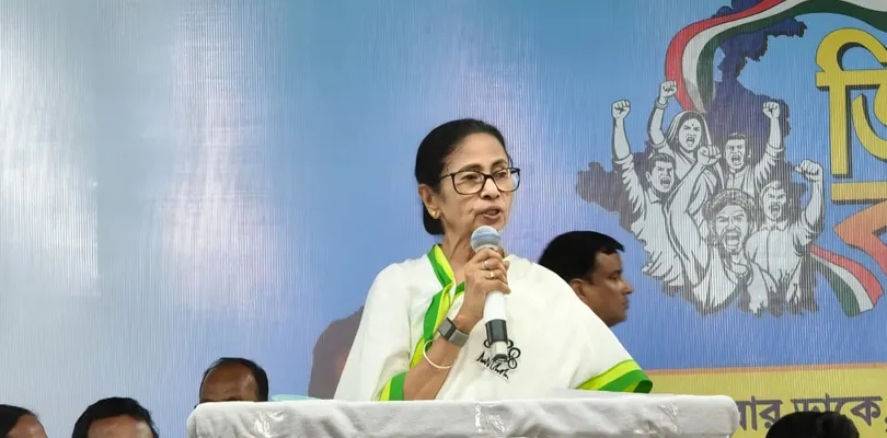 আমি একাই একশো: মমতা