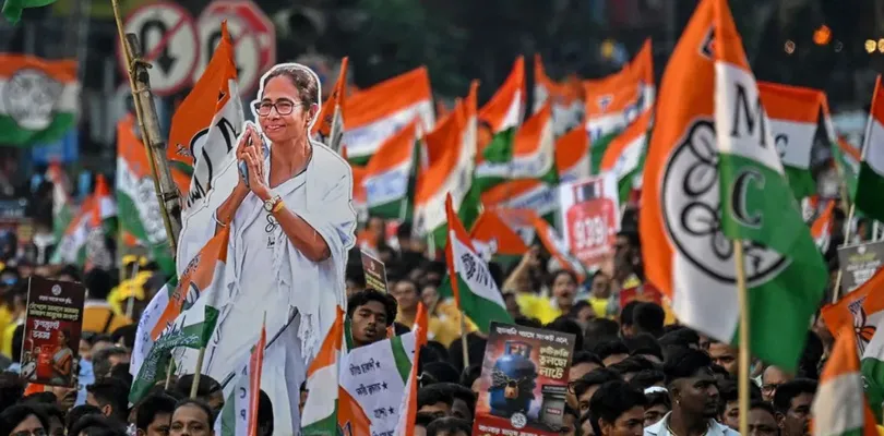 হুগলির হরিপাল, শ্রীরামপুর, চন্ডীতলা এবং চুঁচুড়া আসনে এগিয়ে তৃণমূল