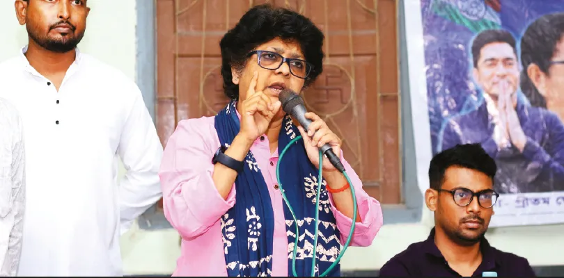 আত্রেয়ী বাঁচাতে উদ্যোগ নেয়নি কেন্দ্র, প্রচারে বেরিয়ে তোপ তৃণমূল প্রার্থীর