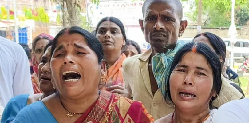 নালন্দার মন্দিরে পদপিষ্ট হয়ে মৃত ৯ প্রশাসনিক গাফিলতির অভিযোগে সরব বিরোধীরা