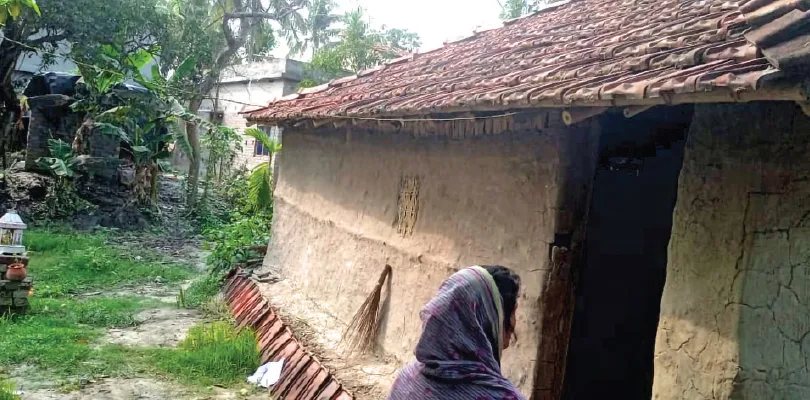 খেজুরিতে মুখ খুললেন সেই নিগৃহীতা, বিড়ম্বনায় বিজেপি