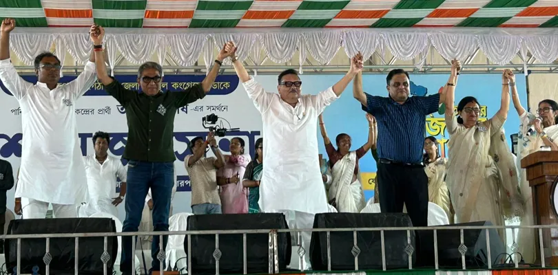 পানিহাটিতে ভোটপ্রচারে মমতা