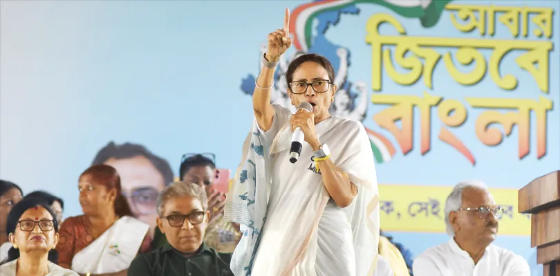 ৯০ লক্ষের নাম বাদ গেলেও জিতব, বিজেপির বিরুদ্ধে প্রত্যয়ী হুংকার মমতার