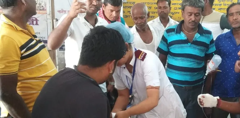 পূর্ব বর্ধমান জেলার কালনায় মোদীর সভায় বিদ্যুৎপৃষ্ট হয়ে জখম দুই