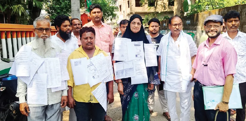 দেশের রাষ্ট্রপতির কাছে স্বেচ্ছামৃত্যুর আবেদন ছ’জন বাতিল ভোটারের