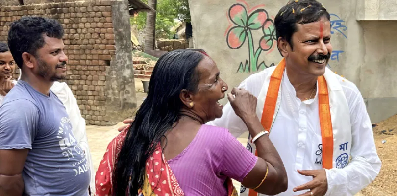 সুনীতি চট্টরাজের জনসেবার আদর্শকে পাথেয় করে ময়দানে সিউড়ির উজ্জ্বল