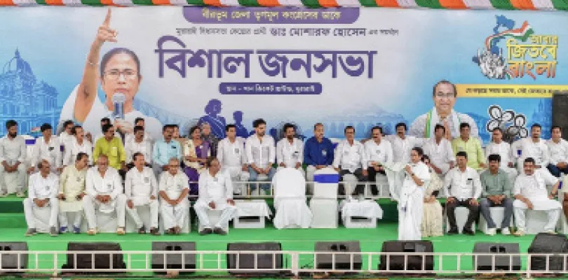 বিজেপিকে ঠেকাতে দরকারে আগেরদিন রান্না করে রাখবেন, মহিলাদের সতর্ক থাকার বার্তা মমতার