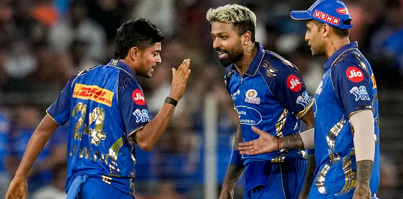 তিলকের শতরান,  লজ্জার হার গিলদের